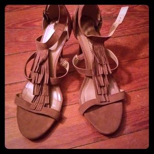 Strappy High Heel Fringed Shoew